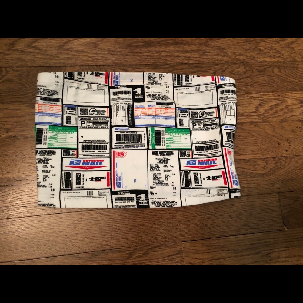 Mail tube top